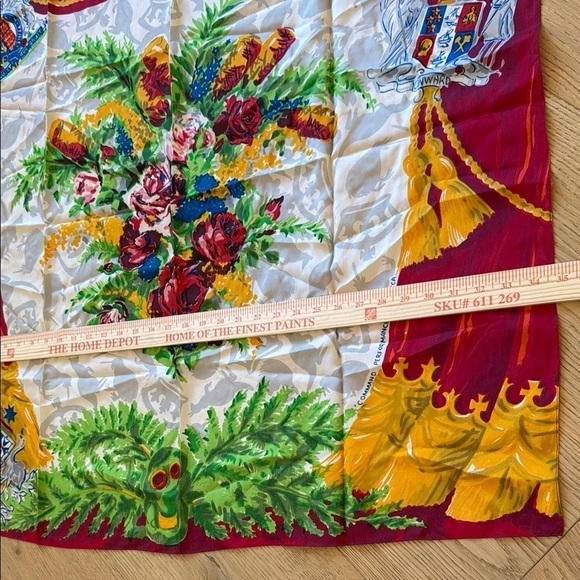 Elegant Floral and Crest Silk Scarf - Picture 2 of 7